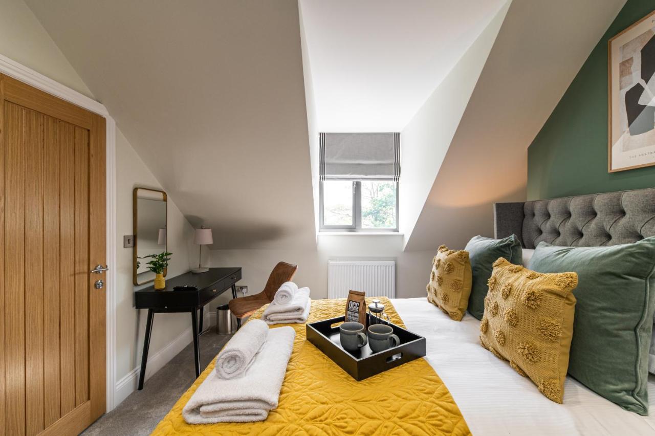 Jesmond Chelmsford Lofts - High-Spec Luxury Apartments מראה חיצוני תמונה