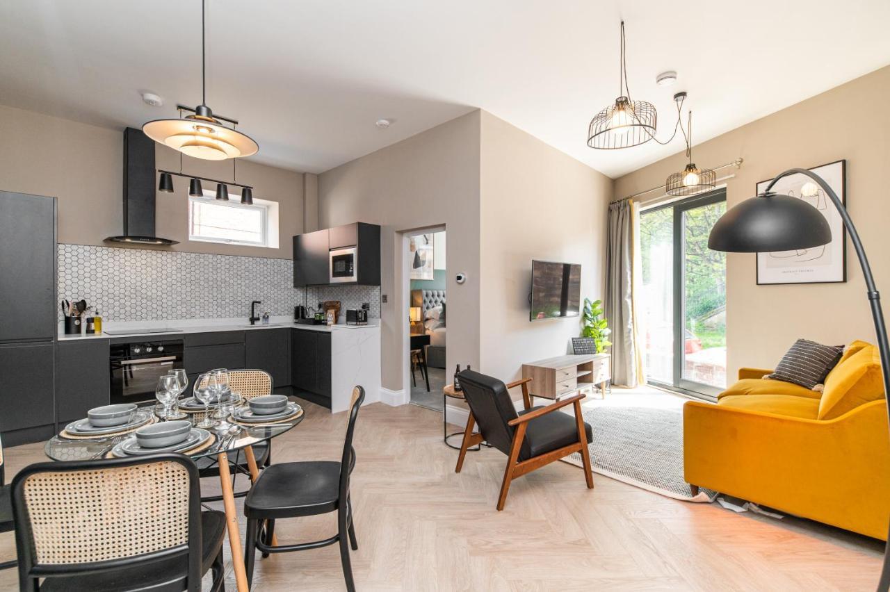 Jesmond Chelmsford Lofts - High-Spec Luxury Apartments מראה חיצוני תמונה