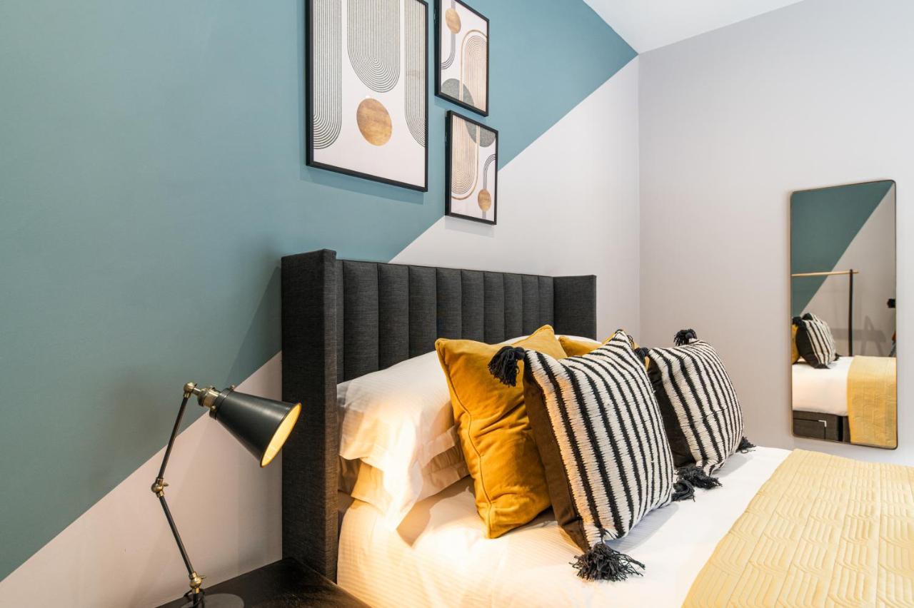 Jesmond Chelmsford Lofts - High-Spec Luxury Apartments מראה חיצוני תמונה