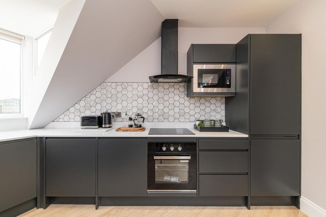 Jesmond Chelmsford Lofts - High-Spec Luxury Apartments מראה חיצוני תמונה